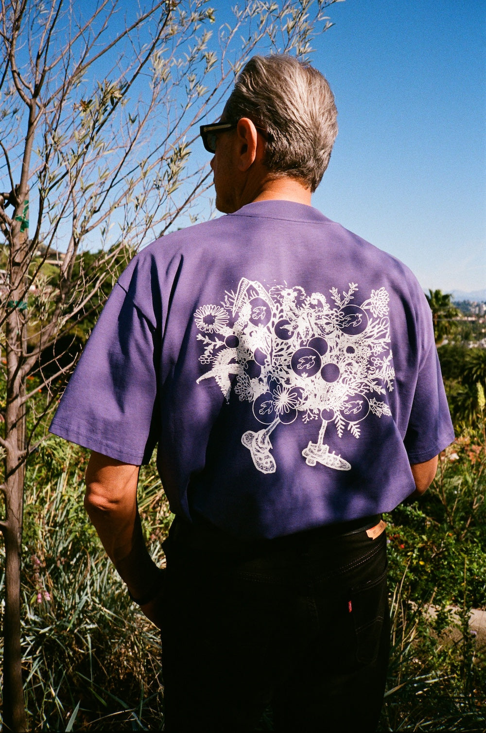 Jeff Goldblum And The Mildred Snitzer Orchestra - Night Blooms Tee - Purple